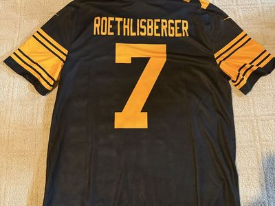 Men’s Pittsburgh Steelers Jersey