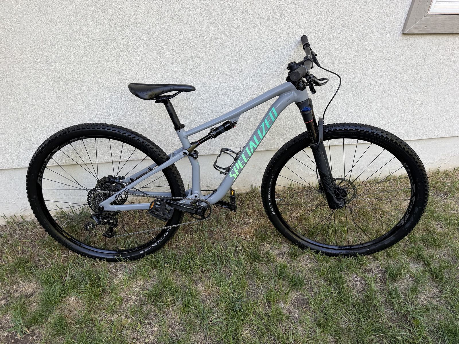 Specialized Epic Comp Alloy Small or S 29”