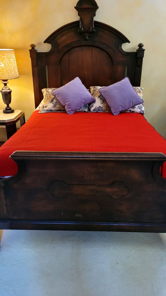 Main image 3