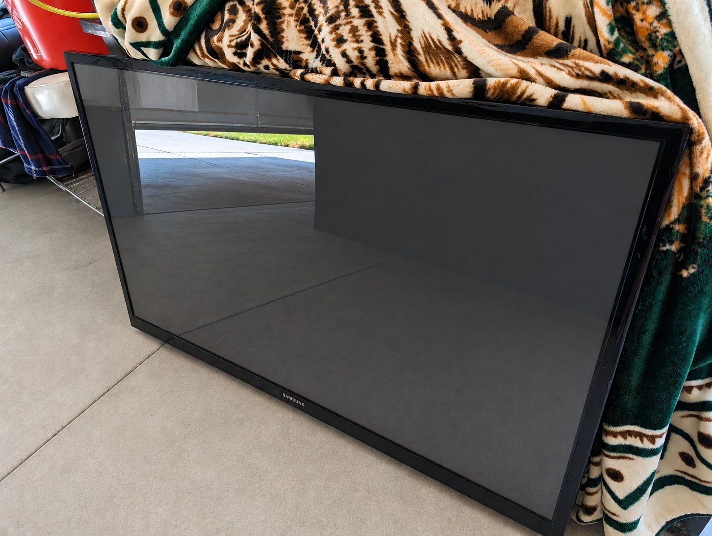 Samsung Flat Screen Television - Black