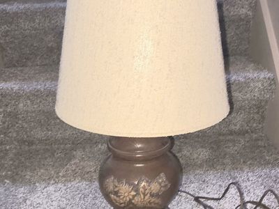Table lamp
