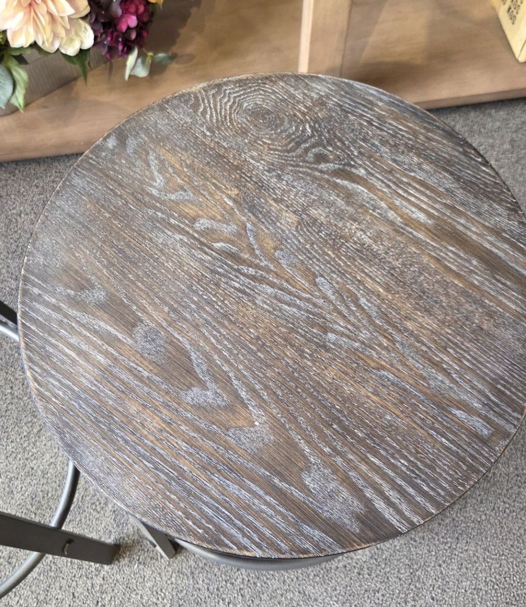 Main image 7