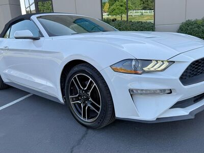 2021 FORD MUSTANG EcoBoost Premium