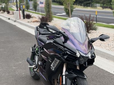 Kawasaki H2 SX SE