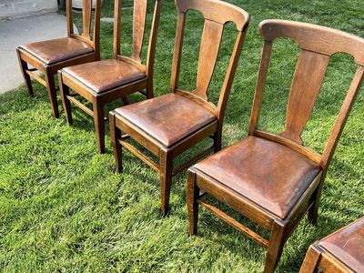 Set of 6 Circa 1900 Oak Sheboygan Chair CO. Chairs.