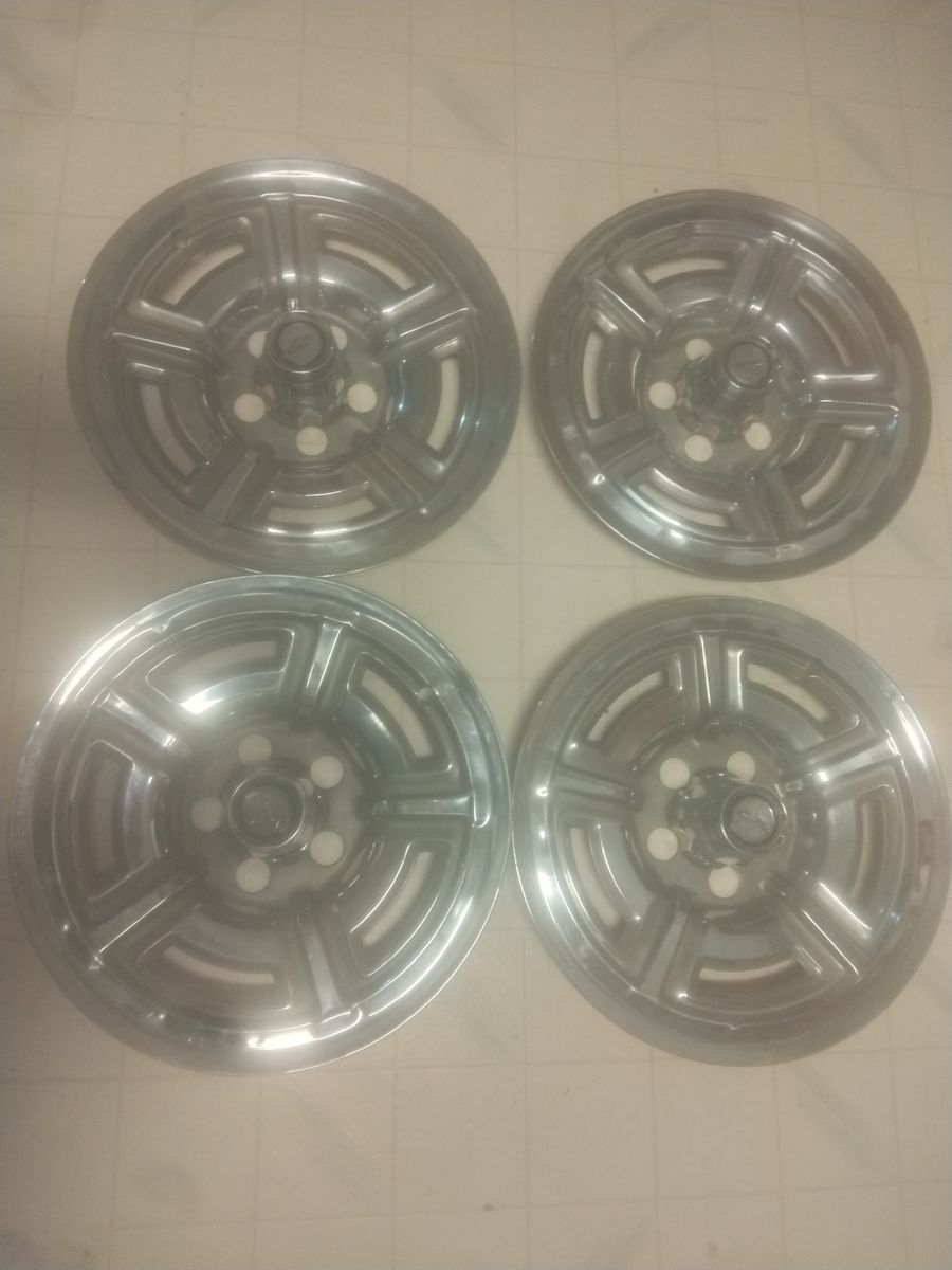Vintage hub caps