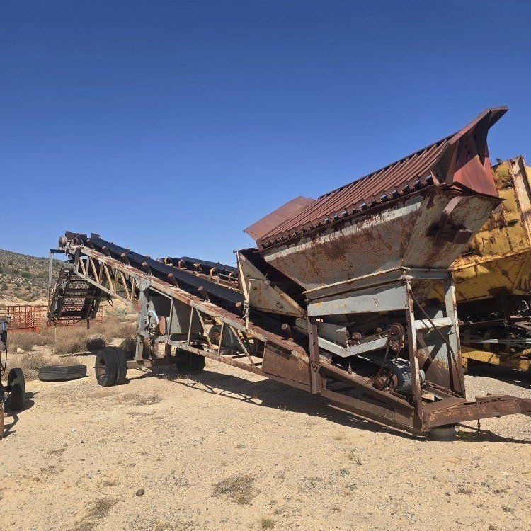 Powerscreen. Screen. Screener. Sifter. Screenplant