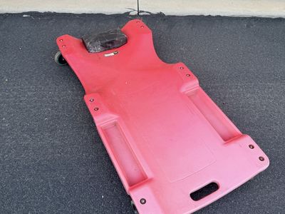 Red Plastic Low Profile Mechanic Creeper with Headrest