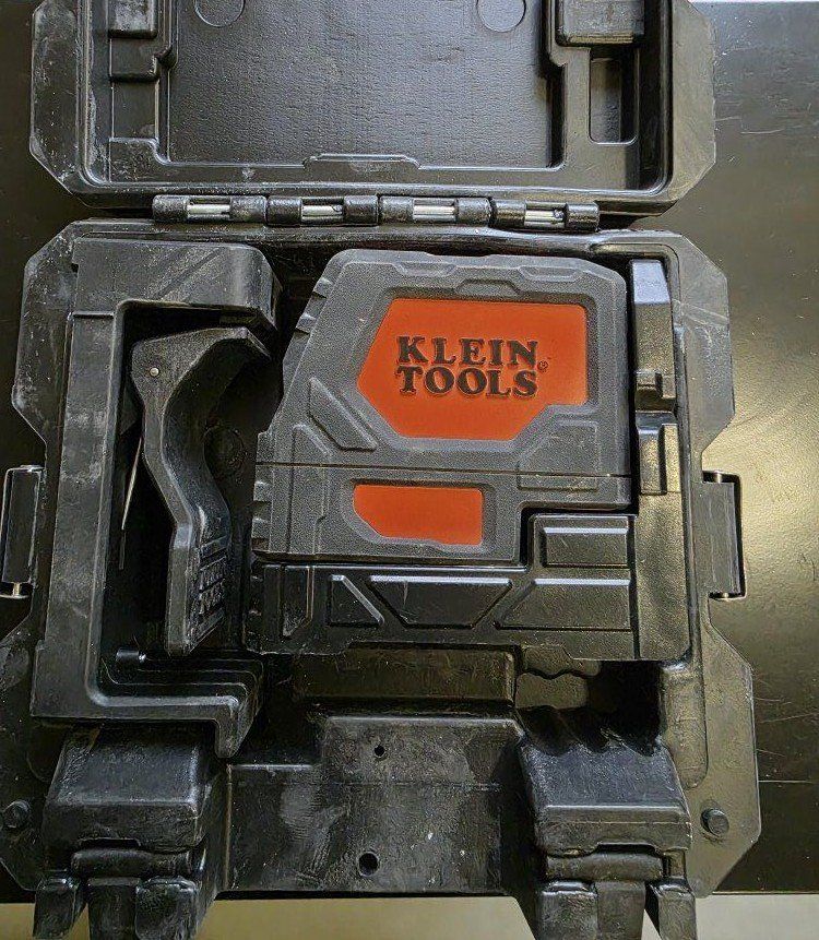 Klein self leveling laser level