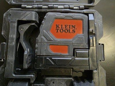 Klein self leveling laser level