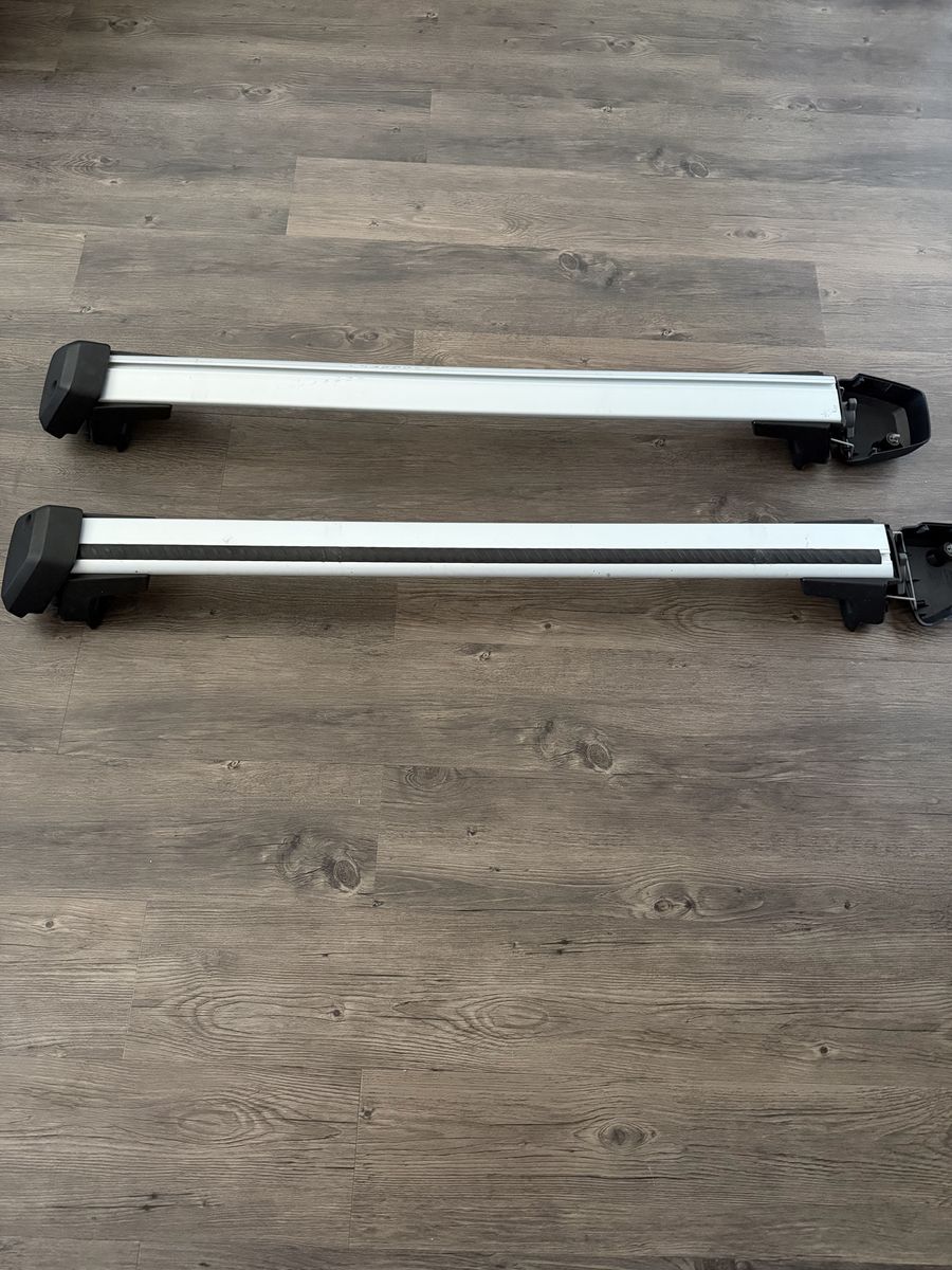 Volvo XC90 crossbars