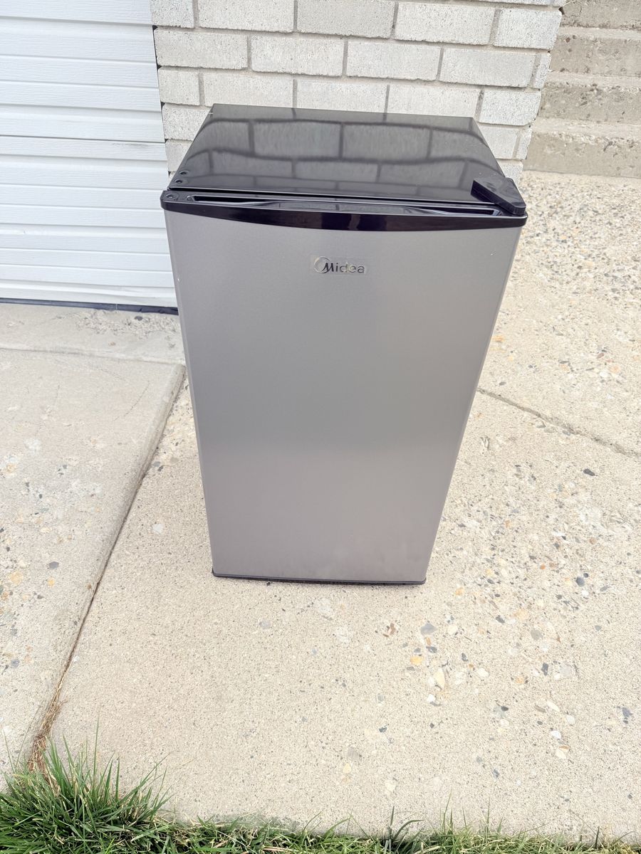 Brand new Midea Compact Refrigerator Single Door Mini Fridge Stainless Steel
