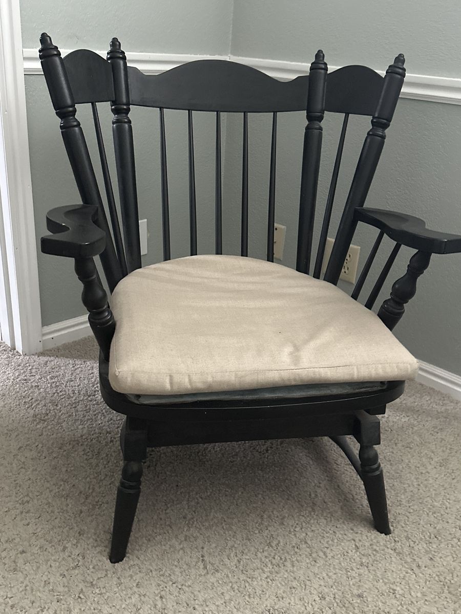 Rocking chair