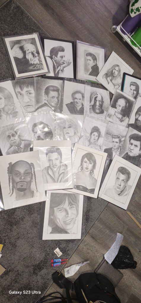 Hand-drawn Celebrity Portrait Art - Snoop Dogg & Taylor Swift Pencil Sketches, Signed, Original