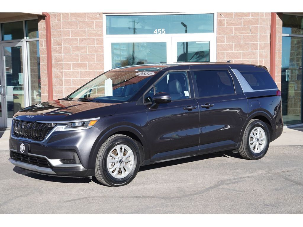 2024 KIA CARNIVAL LX