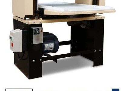 Woodmaster 21-Inch 5 HP Heavy-Duty Variable Speed Helical Head Planer