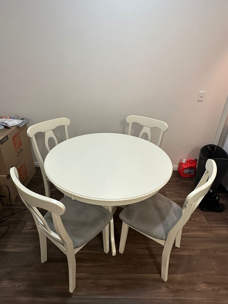 Dining table with 4 chairs