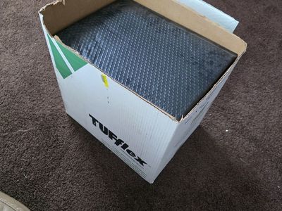 10.5 x 16 in padded envelopes (56 total)