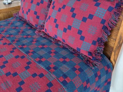 Full -Size Wool Quilt, Shams, Bed Skirt