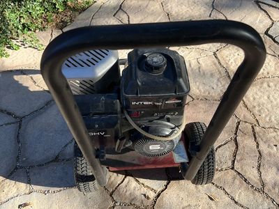 Gas powered pressure washer