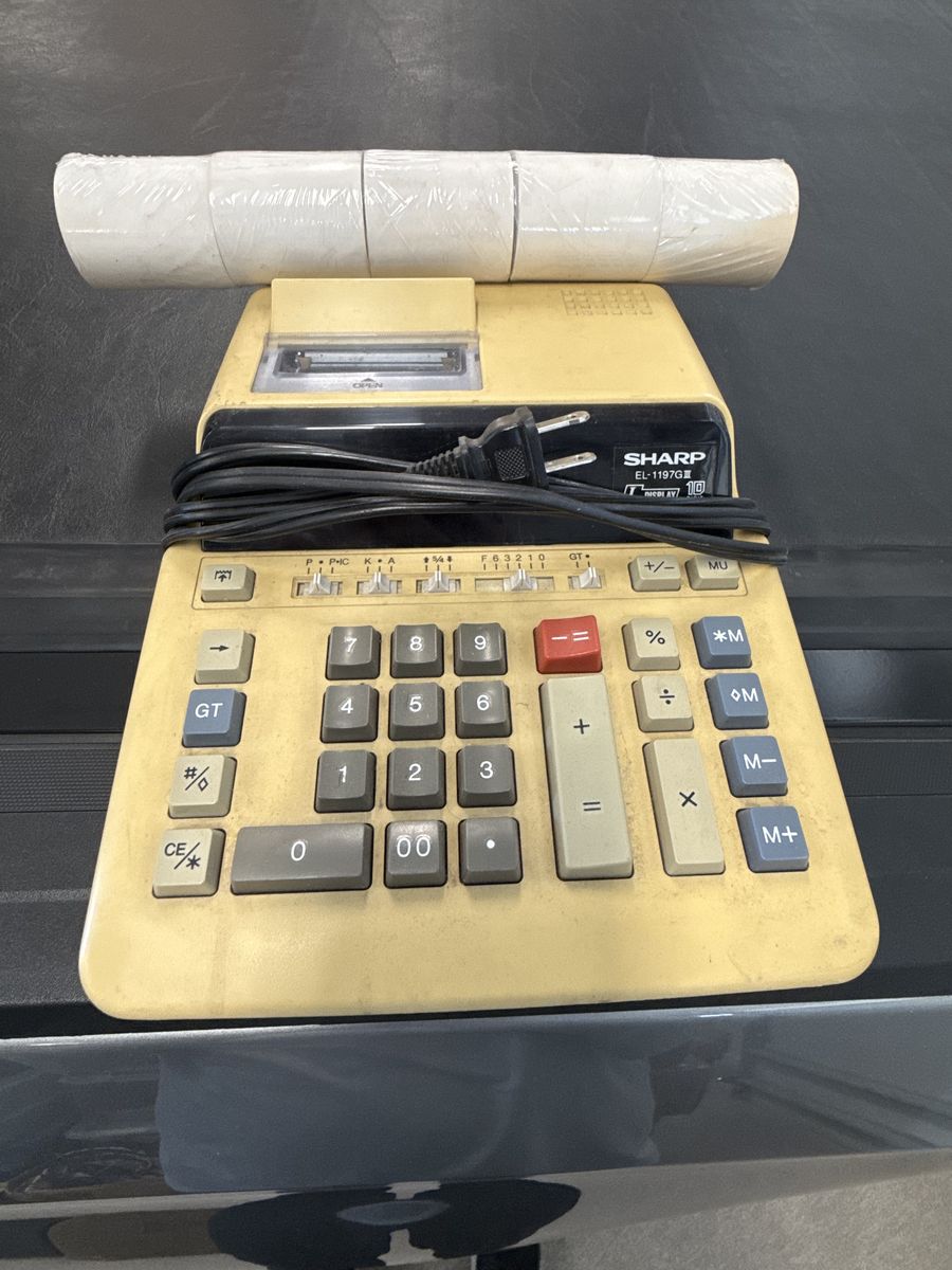 Accounting Style Calculator - Old School