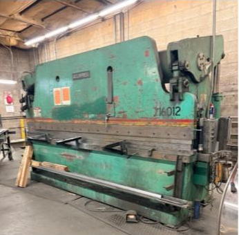 ACCU PRESS 12' x 160 ton Press Brake