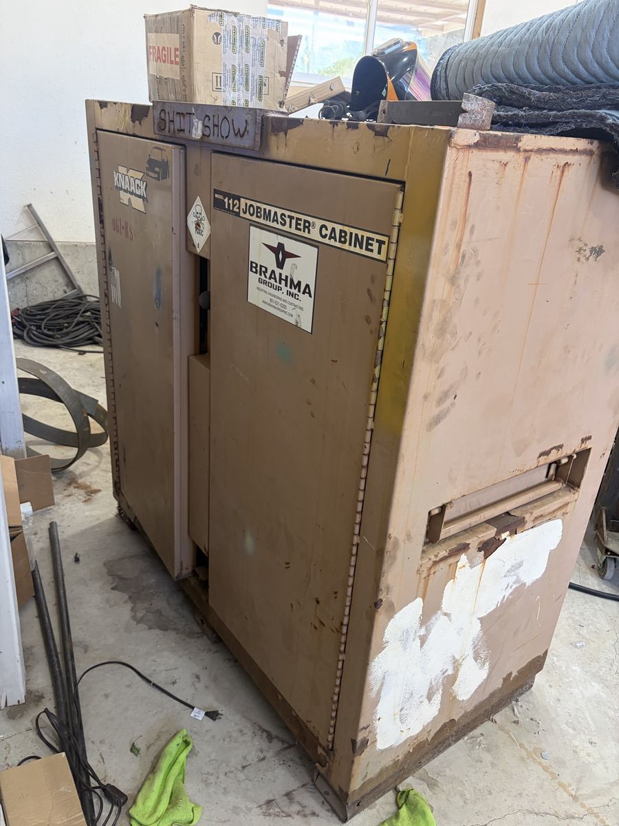 Knaack box