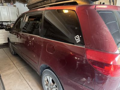 2004 Toyota Sienna