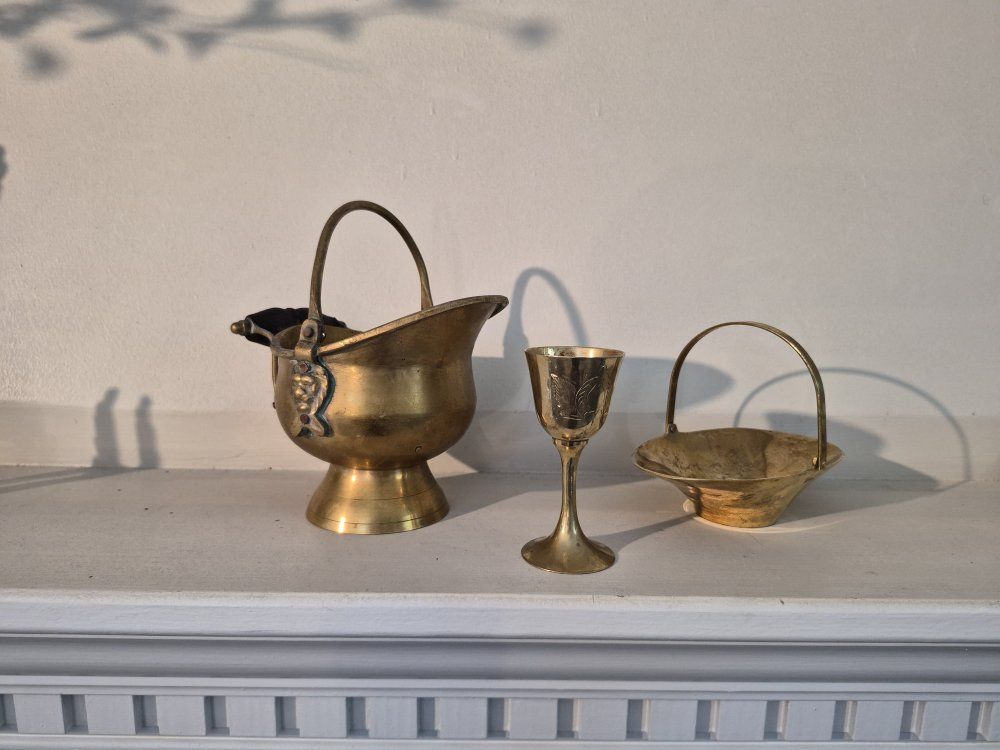 Main image 6