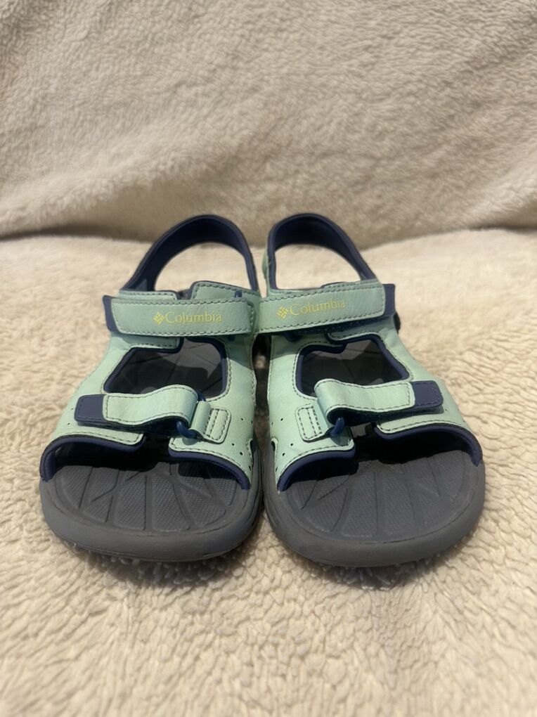 Columbia Youth Size 3 Beach Blue Summer Sandals
