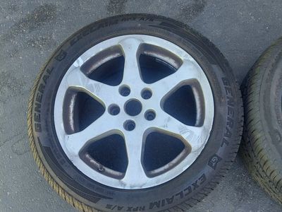 General Exclaim HPX A/S 225/50 R17 All-Season Tires w/ 5-Spoke Alloy Wheels