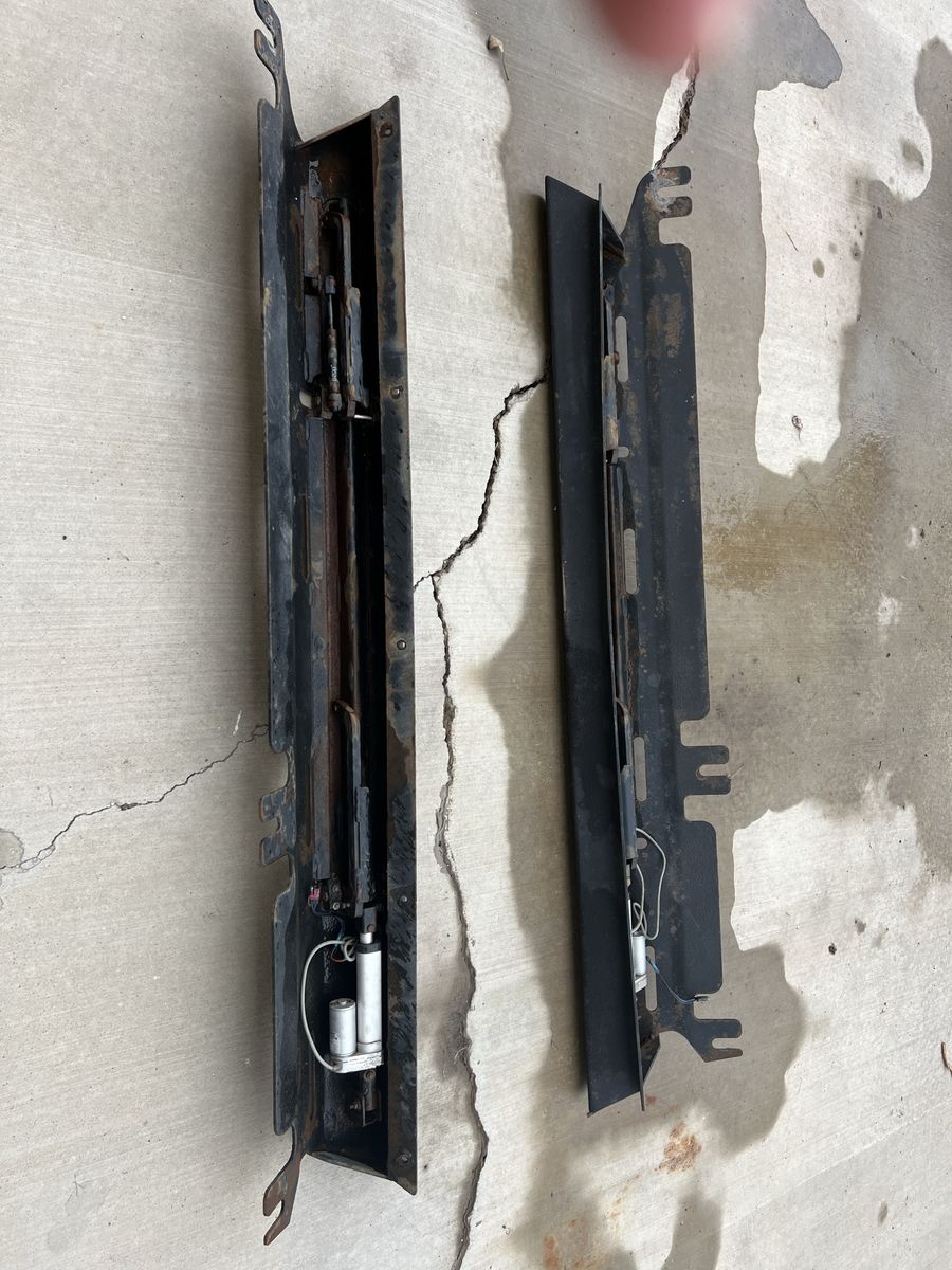 Main image 3