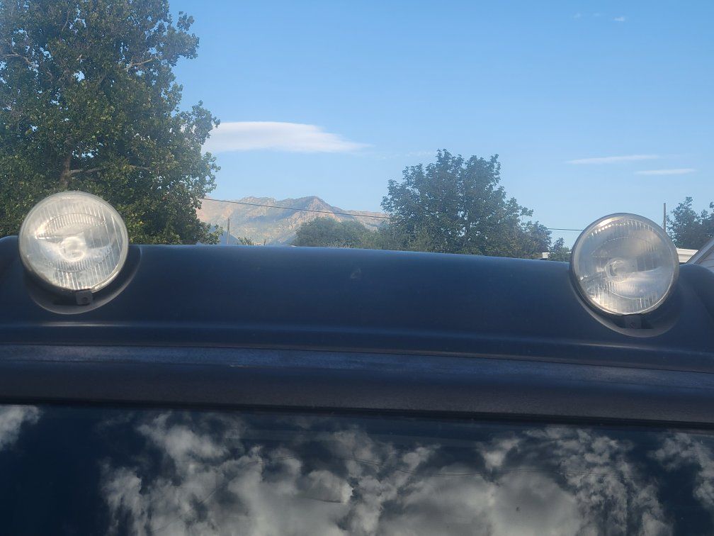 Toyota FJ Cruiser OEM Roof Rack with Auxiliary Lights