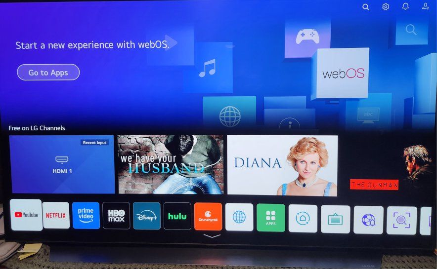 LG 4K OLED 55" SMART TV
