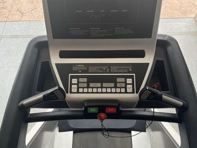 FreeMotion T10.8 Commercial Treadmill - Excellent Condition, 400lb Capacity