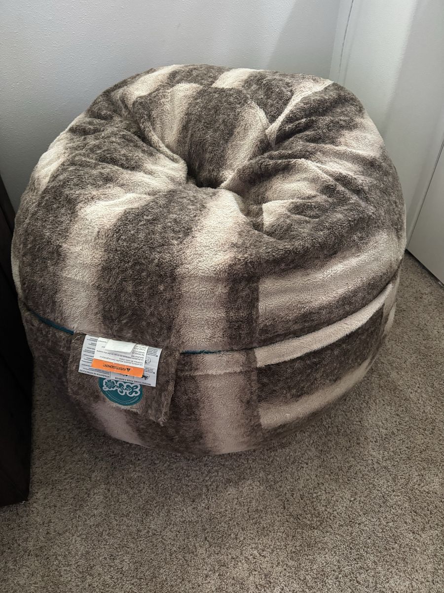 Lovesac city sack