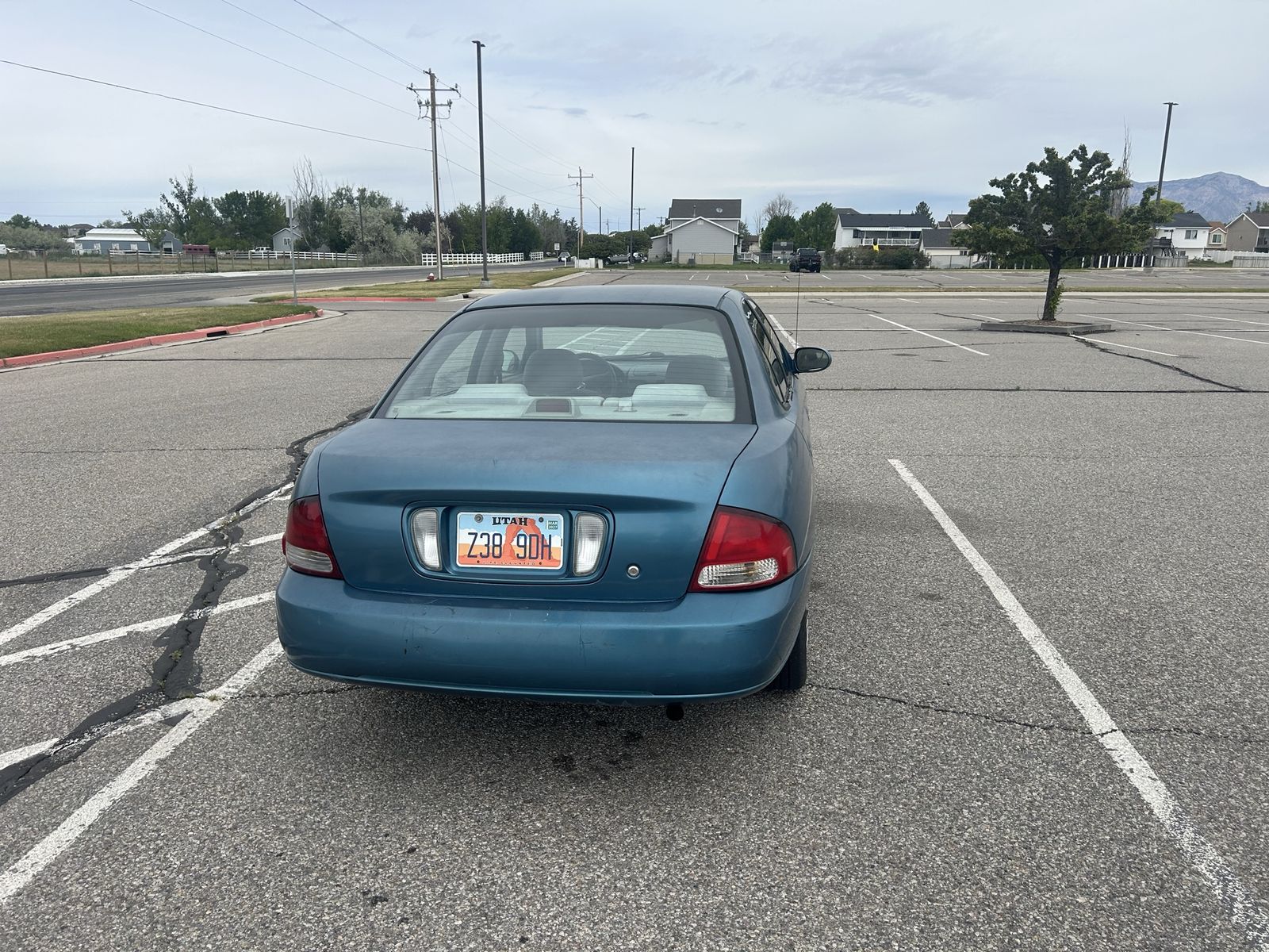 Main image 6