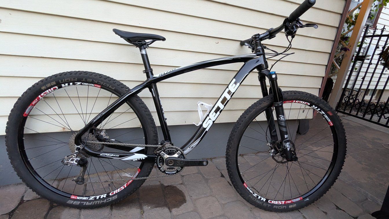 Carbon 29er Mountain Bike with SRAM X0 and Fox 32 Step-Cast Fork