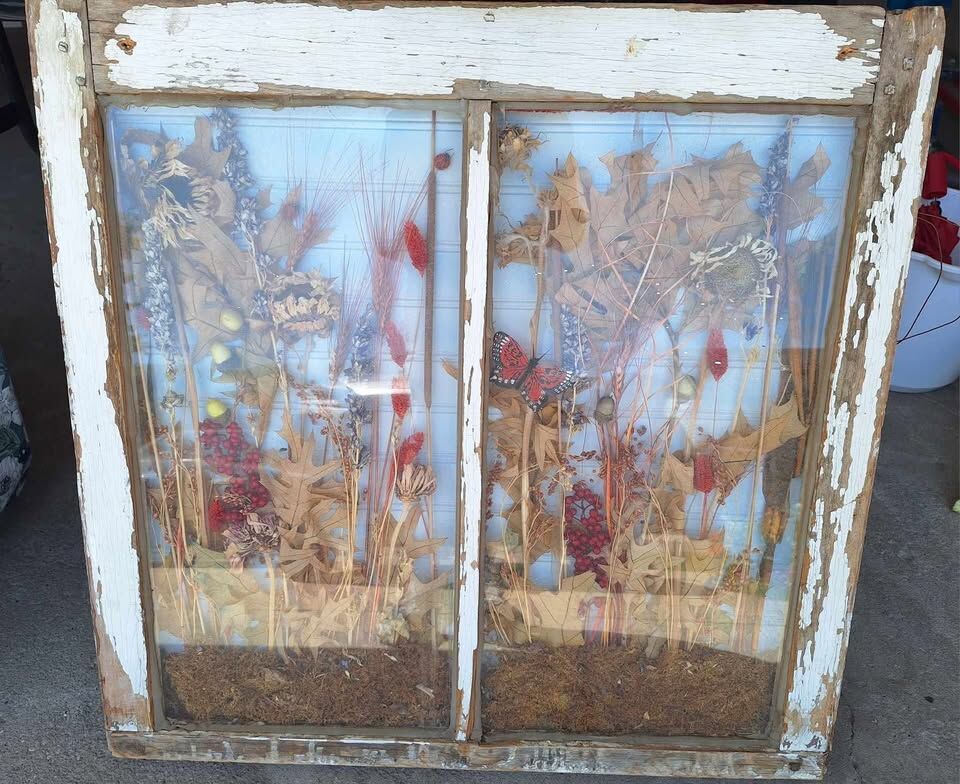 Vintage Window filled with Foliage Art Decor Beautiful Piece Very Heavy