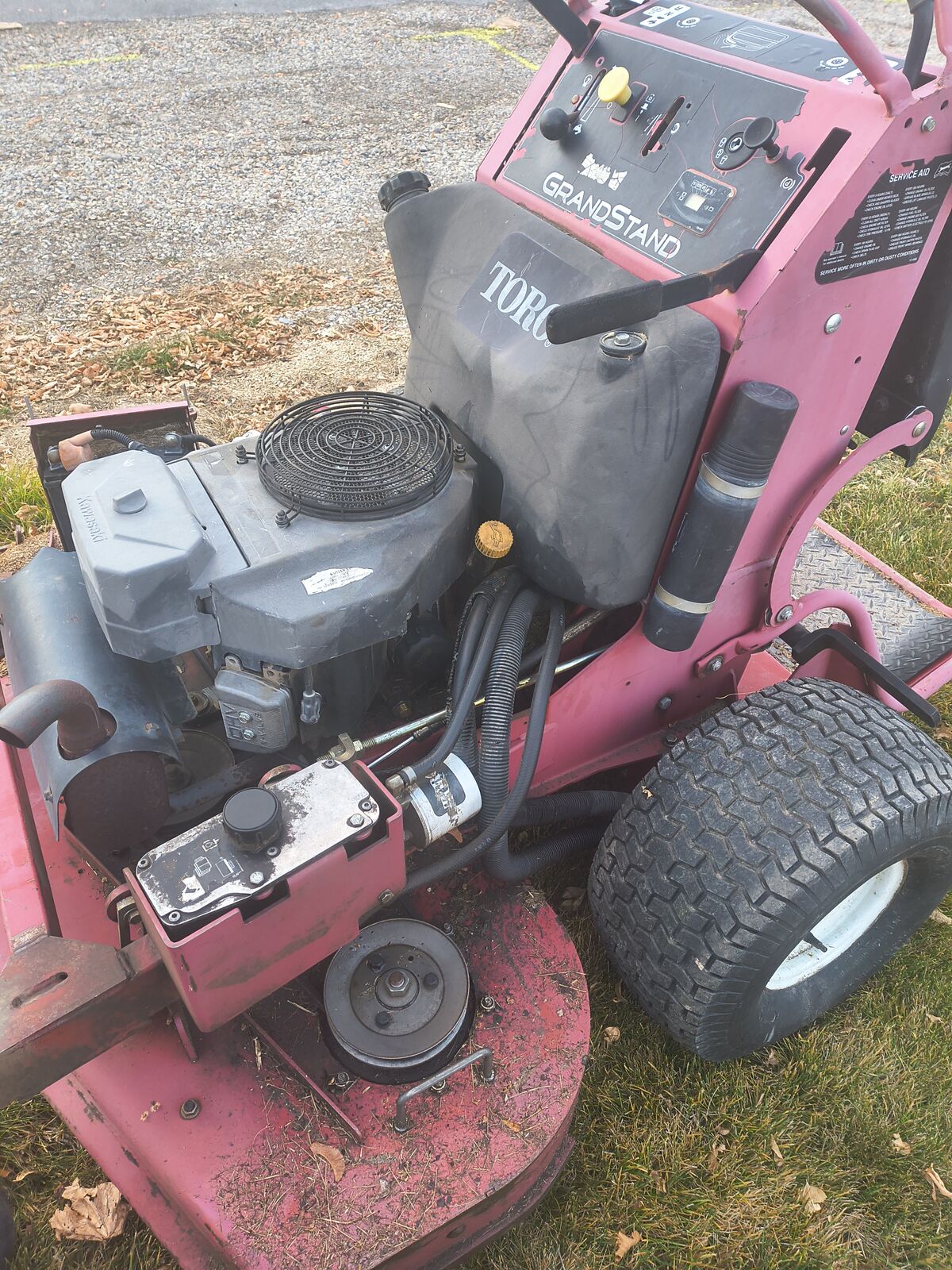 2008 toro grandstand