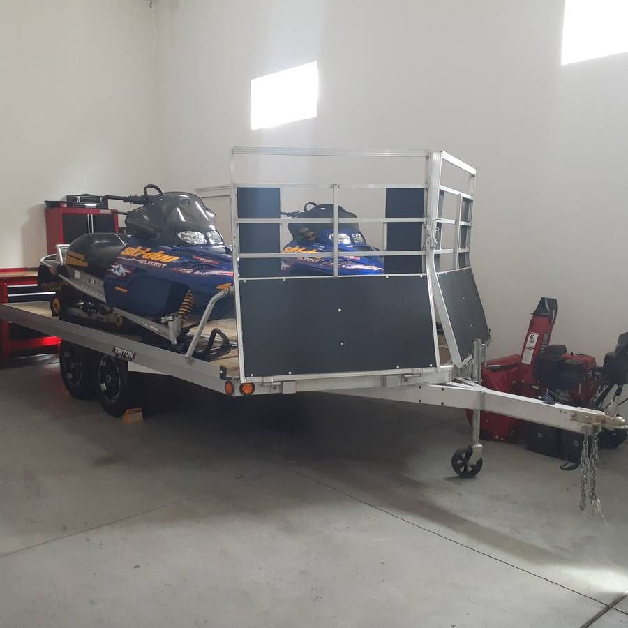 2025 Triton Elite 16FT, 3 Place Aluminum Snowmobile Trailer