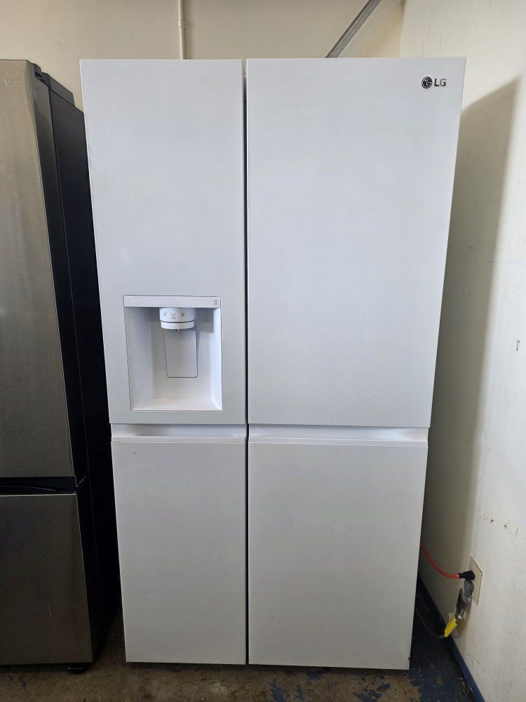 LG Side-by-Side Refrigerator with Multi Air Flow and SpacePlus Ice System, White
