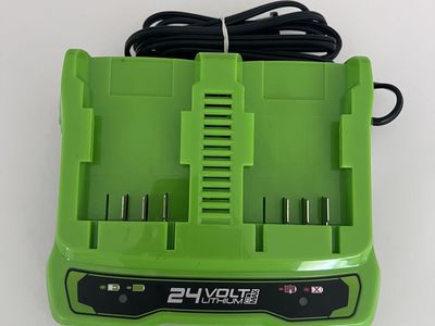 Greenworks Battery Charger