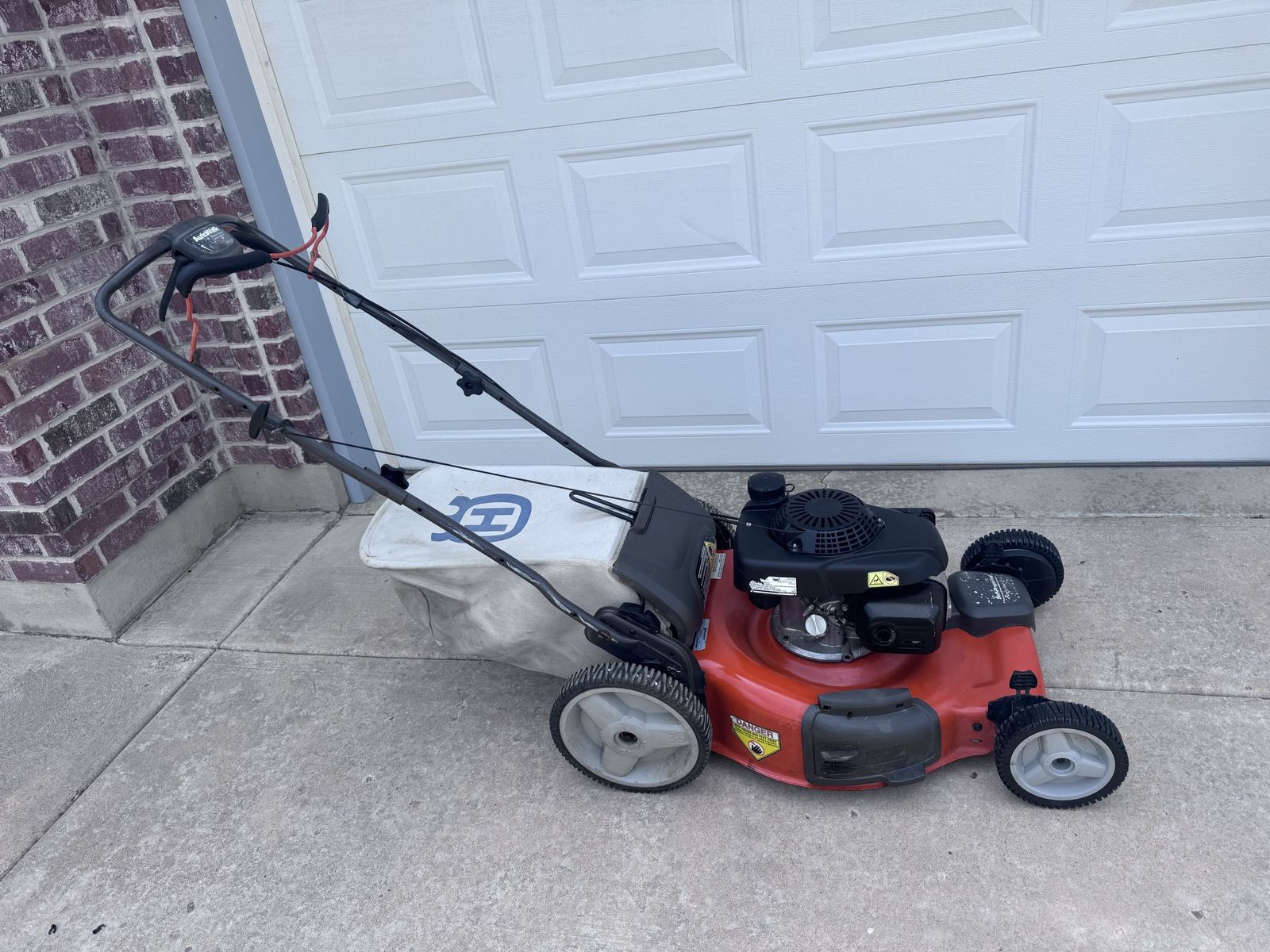 Husqvarna Mower With Honda Engine