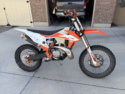 2020 KTM 300XC TPI