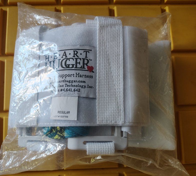 Heart Hugger GT1000 Sternum Support Harness Regular 36" - 55" NEW