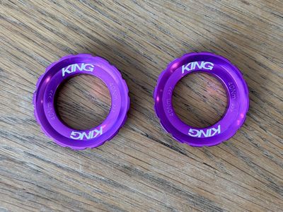 Chris King Violet Center Lock Lockrings