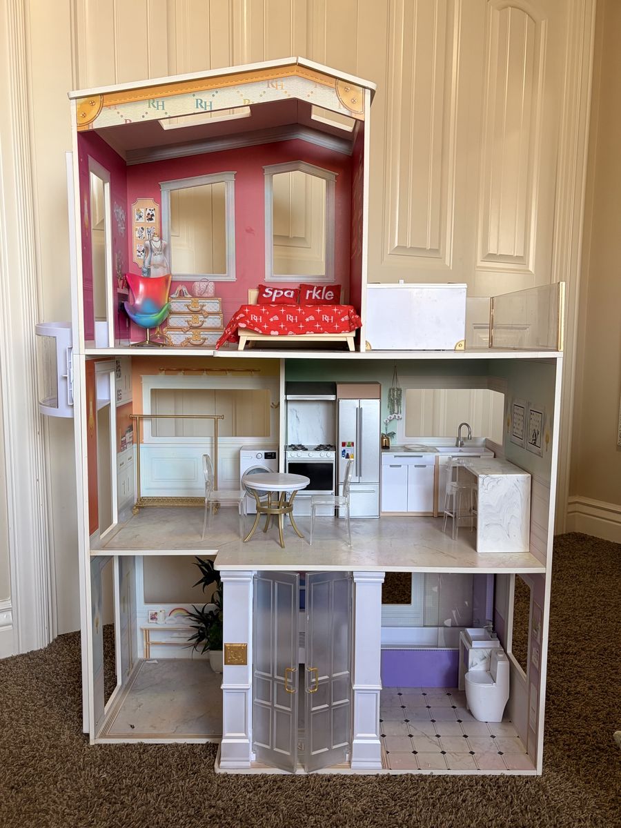 Rainbow High Dollhouse & 6 Dolls, 3-Story Wooden House with Furniture and Accessories