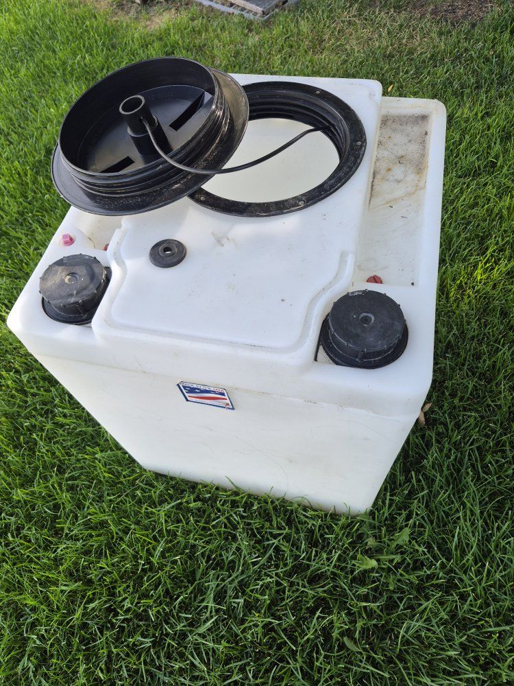 Cleaver Brooks Peabody Engineering Polyethylene Storage Tank