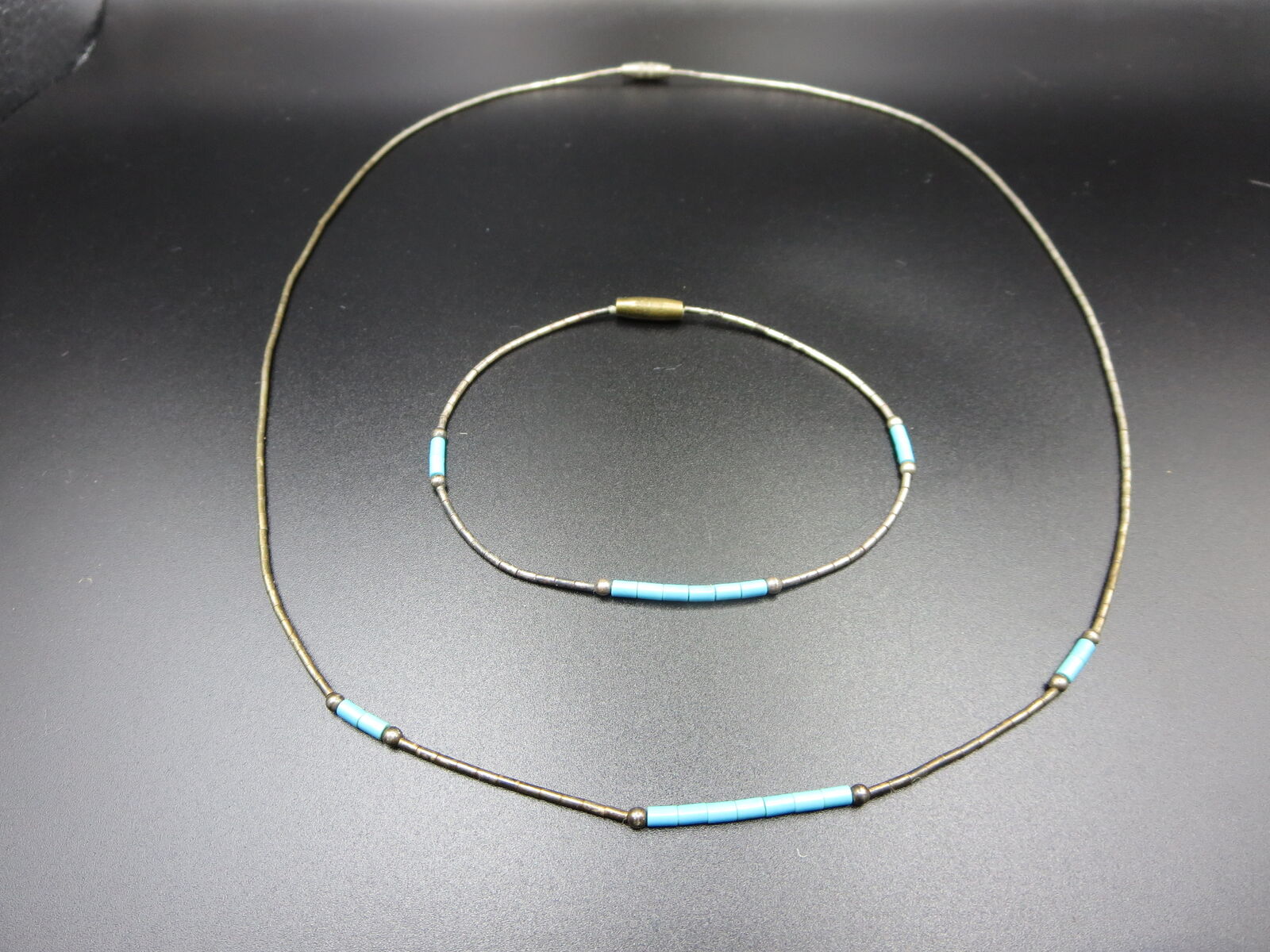 Vintage Mexico turquoise liquid Sterling Silver native American nacklace & bracelet